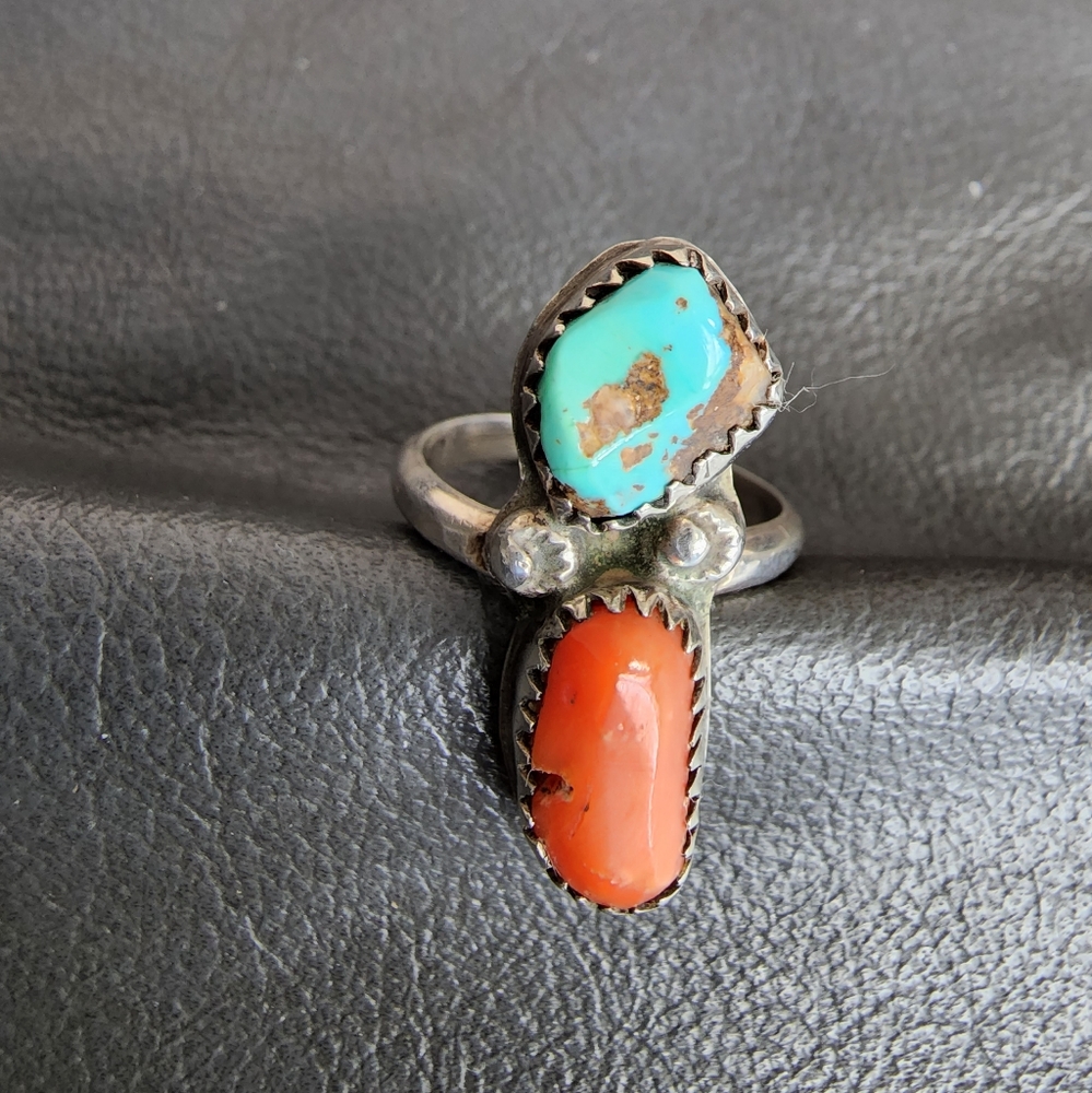 Vintage silver, turquoise and coral ring size 5.25